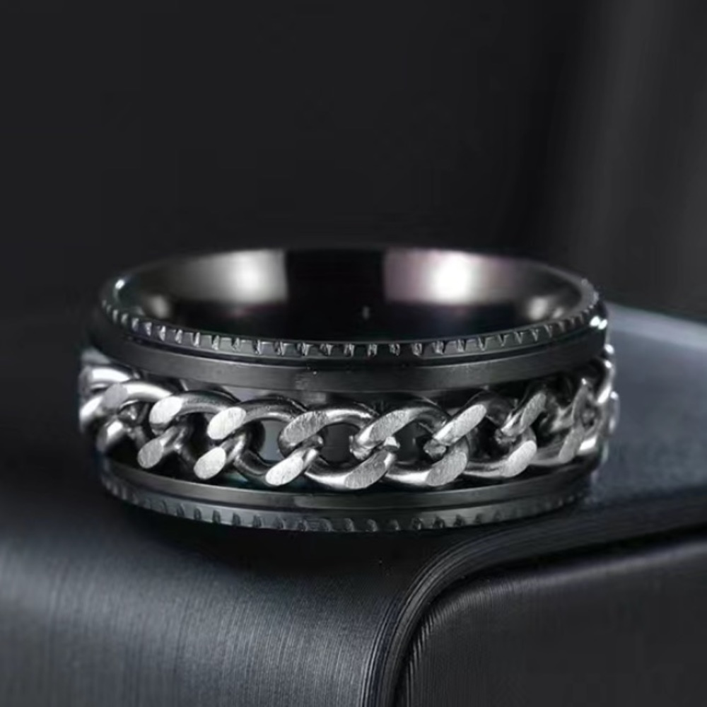 NWT - Men’s Stainless Steel Rotating Ring (Titanium Mimic / Silver Alloy)